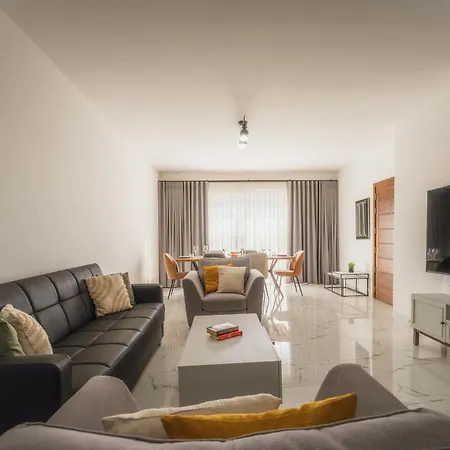 Bright With Sea & Valley Views - Bbq Fontana