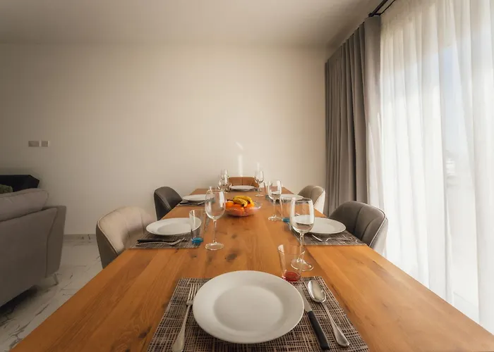 Bright With Sea & Valley Views - Bbq * Fontana