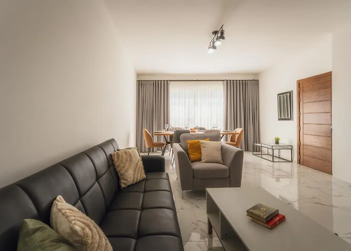 Bright With Sea & Valley Views - Bbq * Fontana