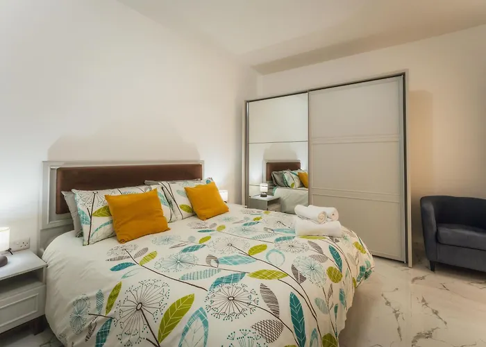 Bright With Sea & Valley Views - Bbq Fontana