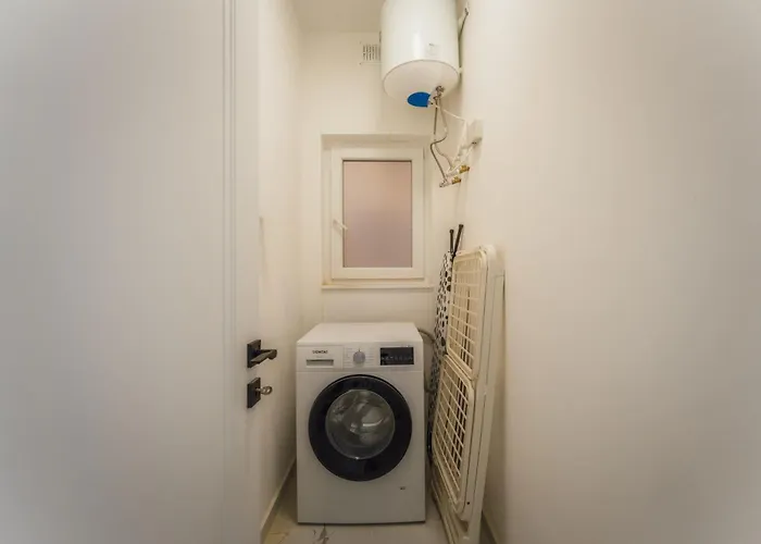 Bright With Sea & Valley Views - Bbq Fontana